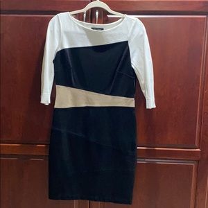 White House Black Market Dresd